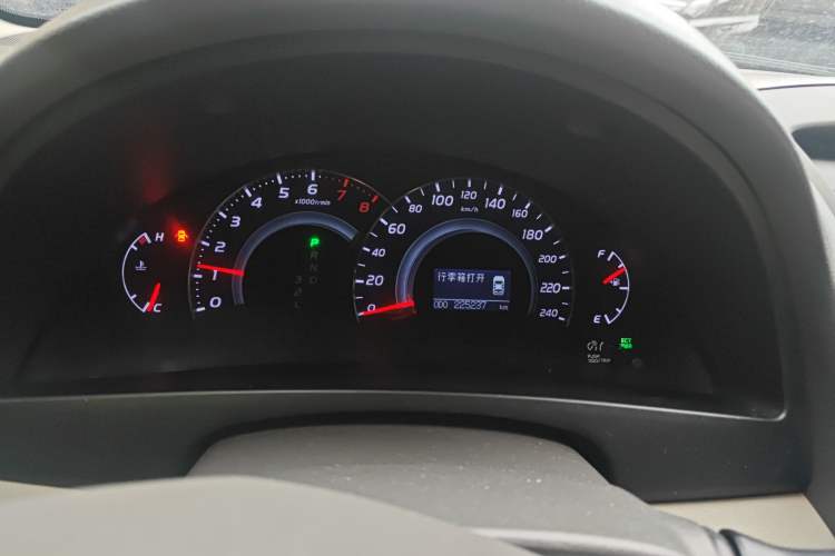 Used Toyota Camry 2011 200G Classic Anniversary Edition
