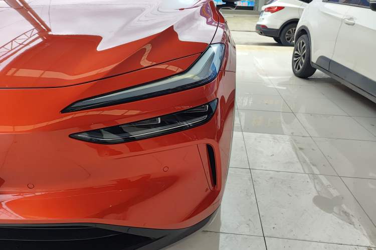 Used ONVO L60 2024 60 kWh Rear-Drive Version Left Front Headlight