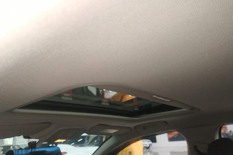 Used Citroen C4 Sega 2016 1.6L Automatic Luxury Model
