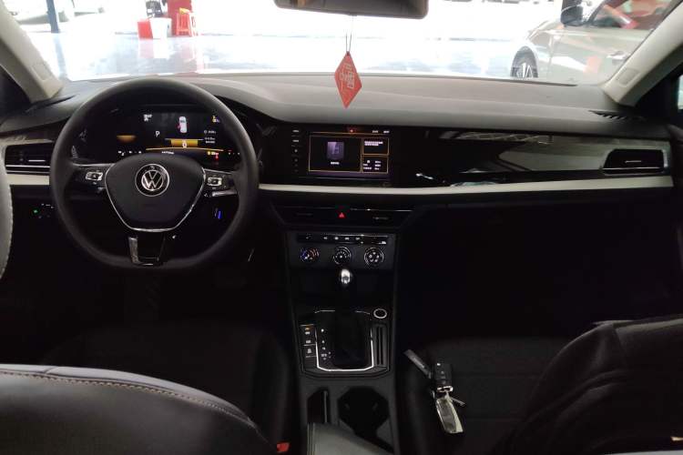 Used Volkswagen Lavida 2022 1.5L Automatic Comfort Edition