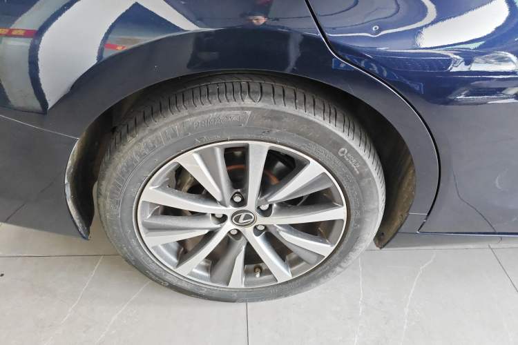 Used Lexus ES 2018 200 Excellence Edition China V Standard