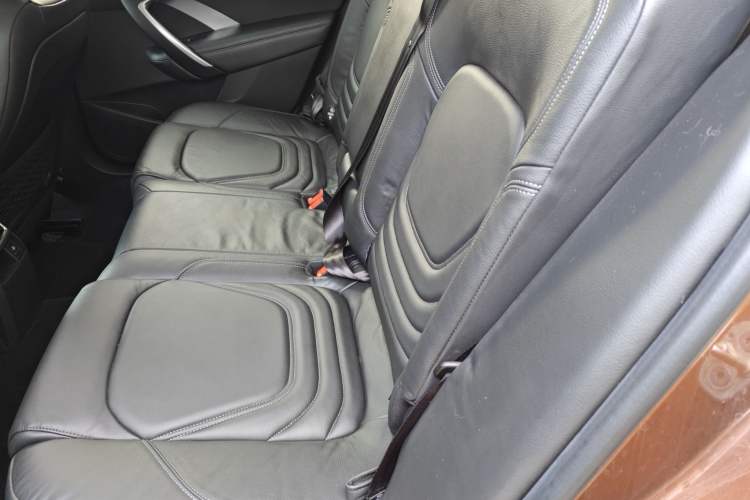 Used DS 6 2014 1.6T Luxury Edition THP200