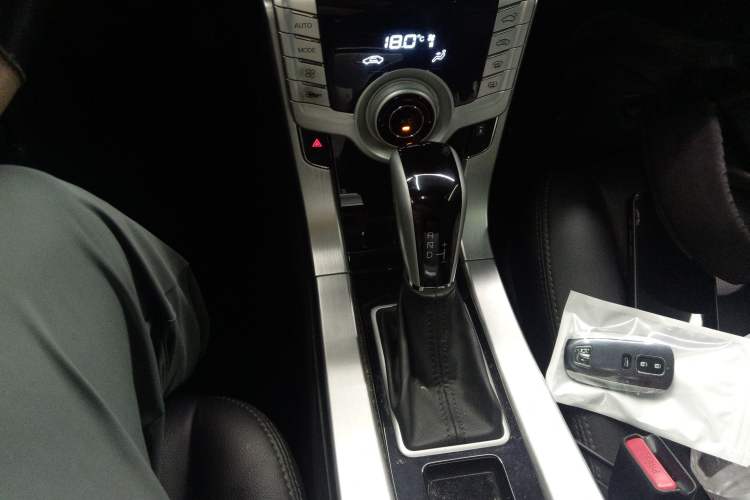 Used Luxgen 5 2013 1.8T Automatic Prestige Model