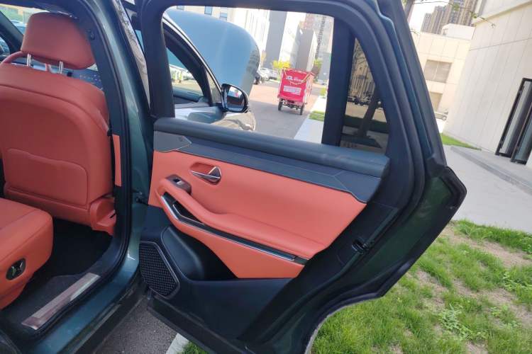 Used BYD Tang L 2025 EV 670KM LiDAR Flagship Version