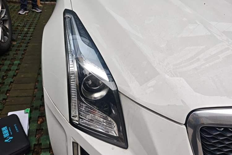 Used Cadillac ATS-L 2017 28T Tech Edition Right Front Headlight