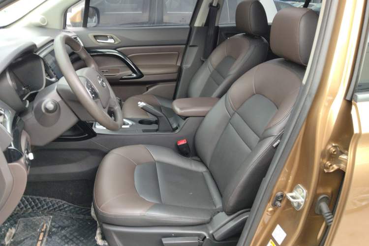 Used GAC Trumpchi GS4 2015 200T Manual Elite Edition
