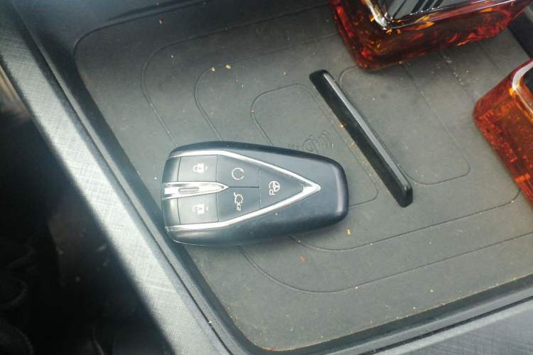 Used CHANGAN UNI-T 2022 1.5T Flagship Edition Vehicle Key