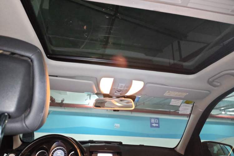 Used Mercedes-Benz C-Class 2010 C 200 CGI Elegance Model
