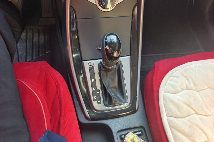 Used Hyundai Elantra (5th Generation / Langdong) 2013 1.6L Automatic Leading Model
