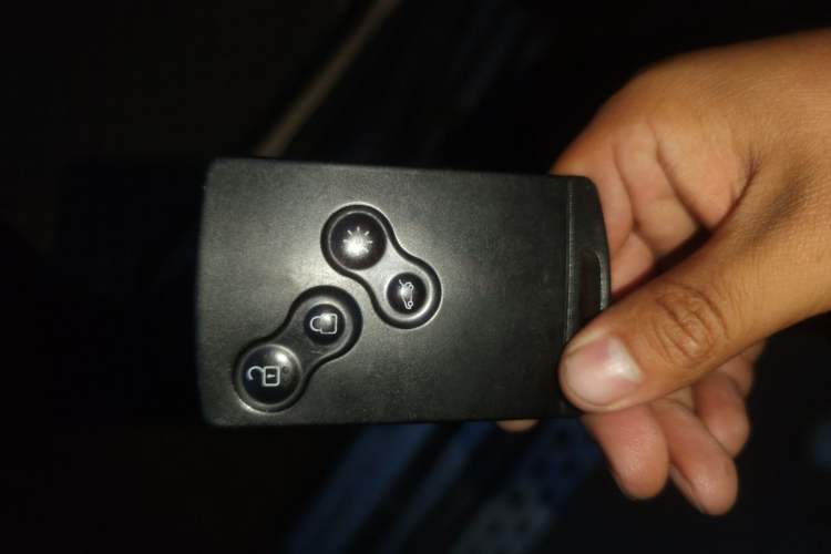 Used Renault Koleos 2014 Revised Version 2.0L Two-Wheel Drive Fashion Edition