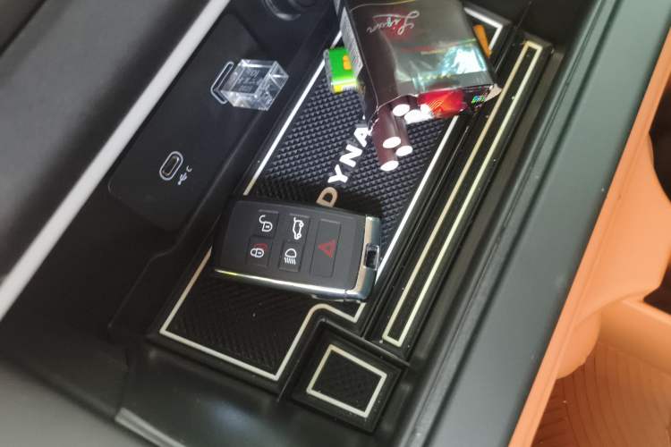 Used Land Rover Defender 2024 110 3.0T P400 Dark Edition
