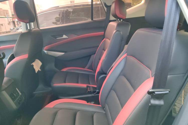 Used SOL X8 2021 300T DCT Luxury Smart Connect Edition 6 Seats