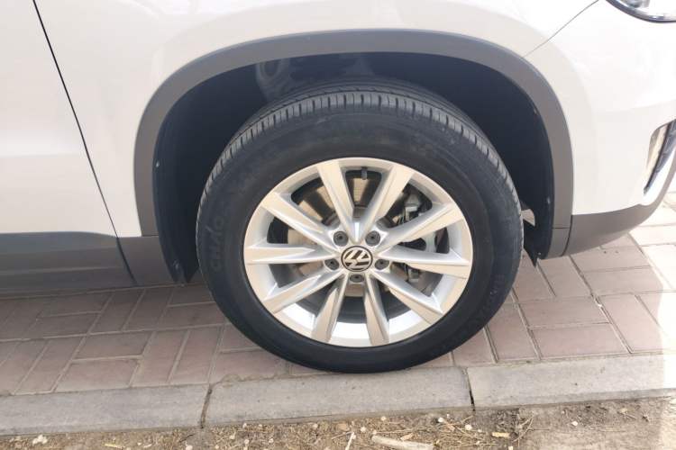 Used Volkswagen Tiguan 2016 280TSI Automatic Two-Wheel-Drive Silk Road Style Edition