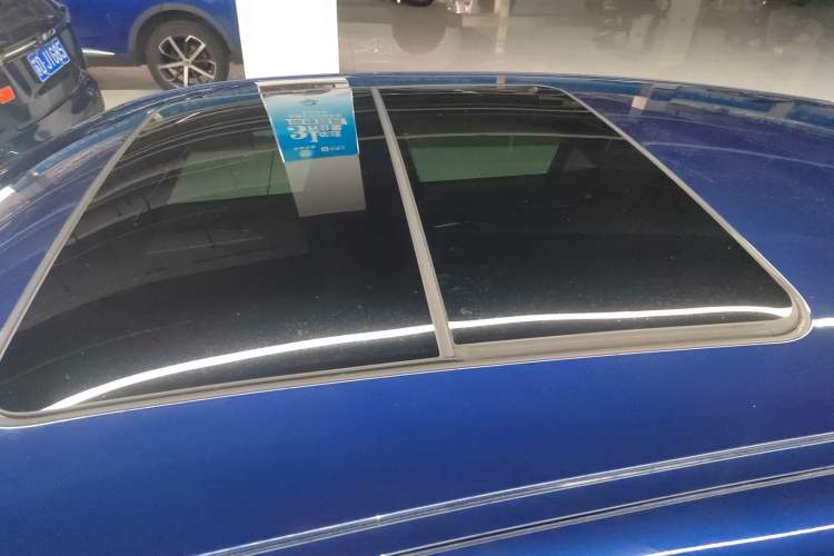 Used BMW X2 2019 sDrive25i Luxury Model with M Off-Road Package China VI Emission Standard
