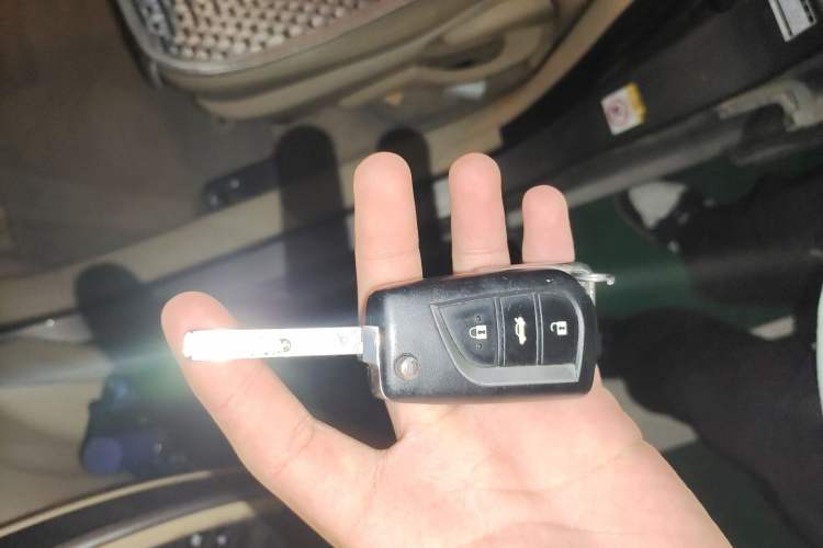 Used Toyota Corolla 2014 1.6L CVT GL-i
