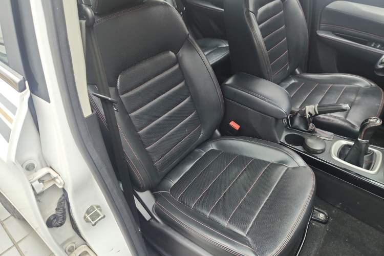 Used Cowin X3 2018 1.6L Manual Zhiyao Edition China V Standard
