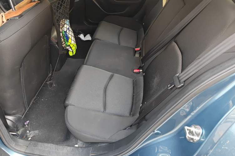 Used Mazda Mazda 3 Axela 2017 Sedan 1.5L Automatic Comfort Model Emission Standard China V
