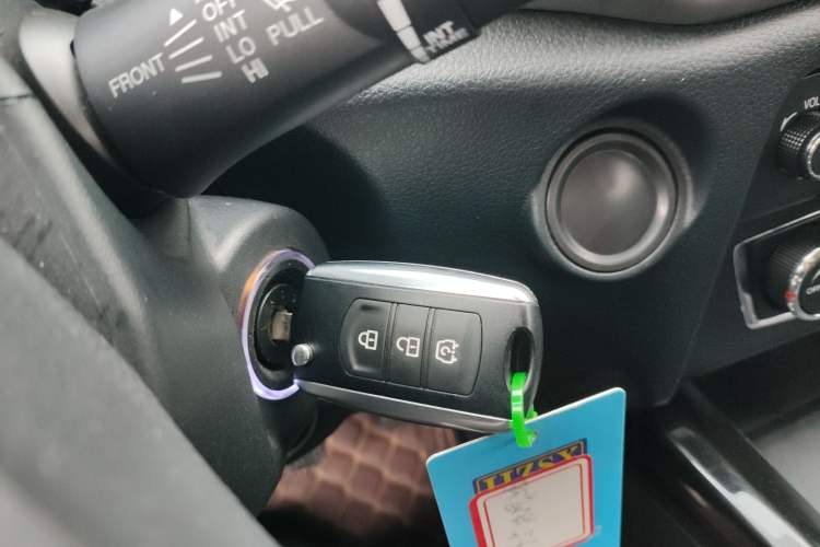 Used Dongfeng Fengon S560 2018 1.8L Manual Urban Model 7 Seats