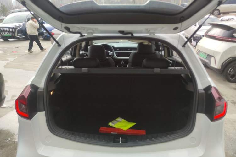 Used Geely Auto Vision X3 2020 1.5L CVT Luxury Model