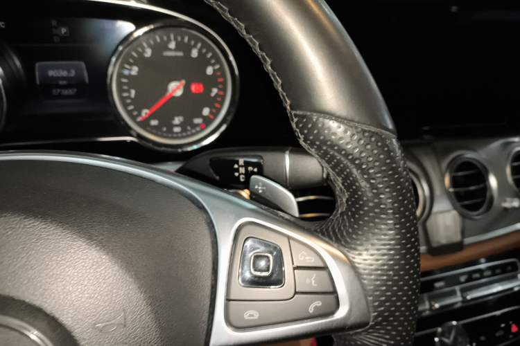 Used Mercedes-Benz E-Class 2017 E 200 Sport 4MATIC