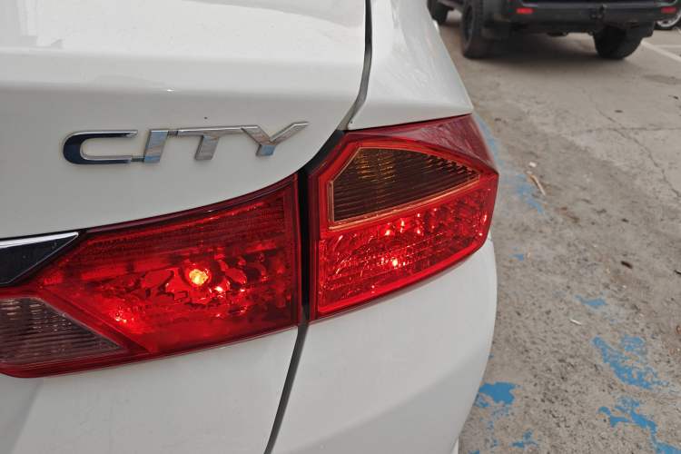 Used Honda City 2015 1.5L CVT Luxury Edition Right Rear Taillight