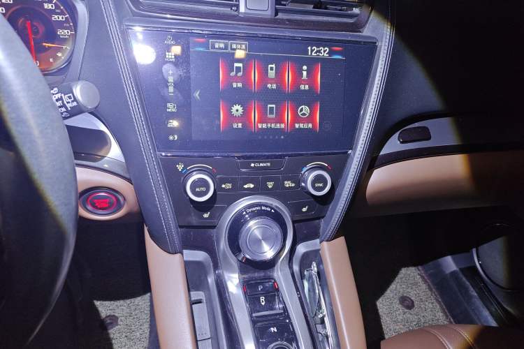 Used Acura CDX 2016 1.5T Two-Wheel Drive Deluxe Edition
