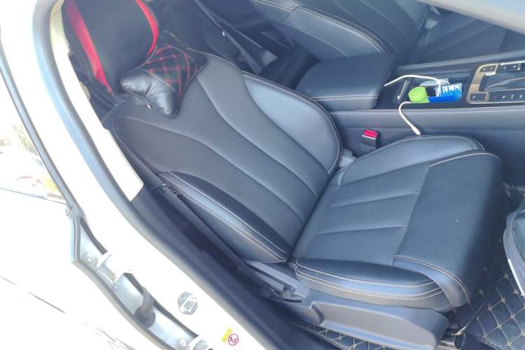 Used BYD Tang 2019 2.0T Automatic SmartConnect Luxury Edition 5 Seats China VI Standard