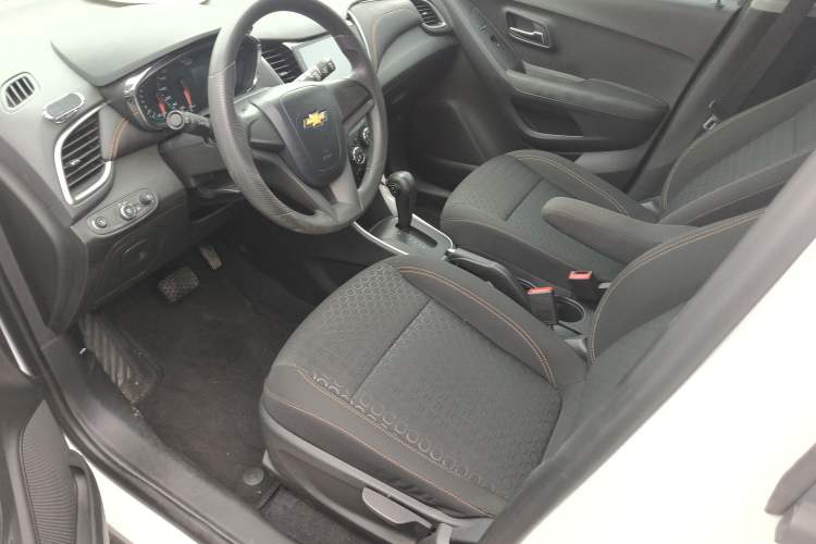 Used Chevrolet Trax 2018 330T Automatic Two-Wheel Drive Elite Model
