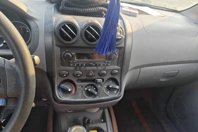 Used Wuling Hongguang 2014 1.2L Base Model China IV
