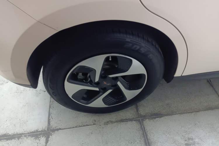 Used JAC Yiwei 3 2023 405km Air