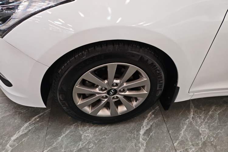 Used Hyundai Mistra 2014 1.8L Automatic Smart GLS