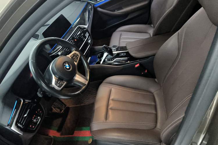 Used BMW 5 Series 2019 525Li M Sport Package