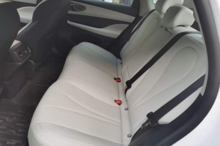 Used BYD Seal 05 DM-i 2025 DM-i Intelligent Drive 120KM Flagship Model Left Rear Seat