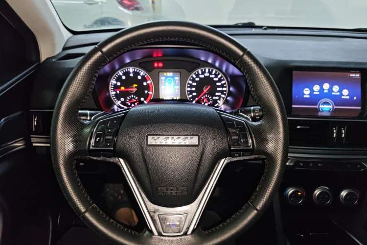 Used Haval H6 2018 Sport Edition 1.5T Automatic Two-Wheel Drive Elite Model China V Standard Steering Wheel