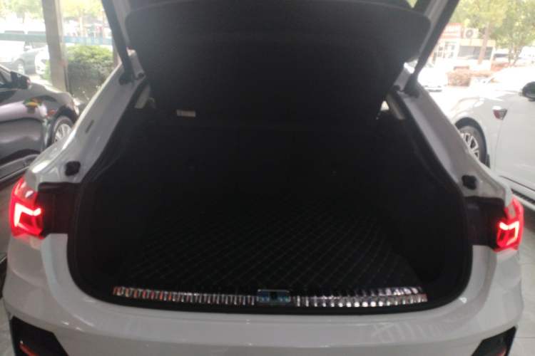 Used Audi Q3 Sportback 2020 40 TFSI Fashion Model Trunk