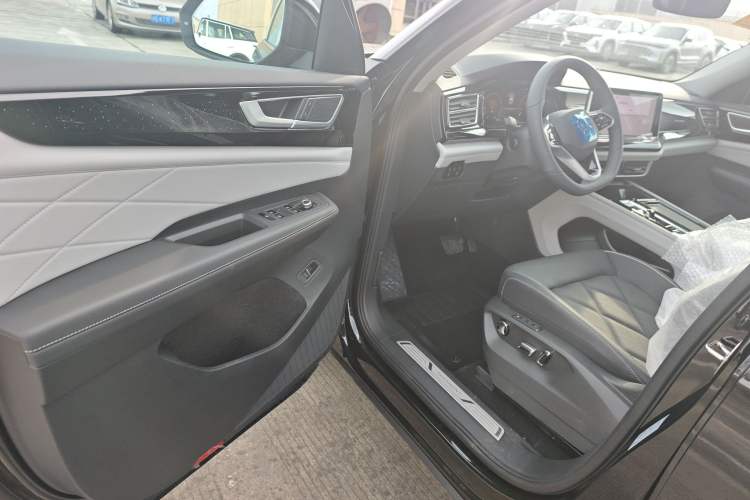 Used Volkswagen Teramont 2025 380TSI All-Wheel-Drive Excellence Edition
