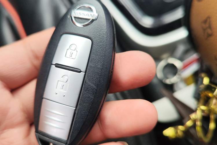 Used Nissan Tiida 2016 1.6L CVT Smart Drive Edition