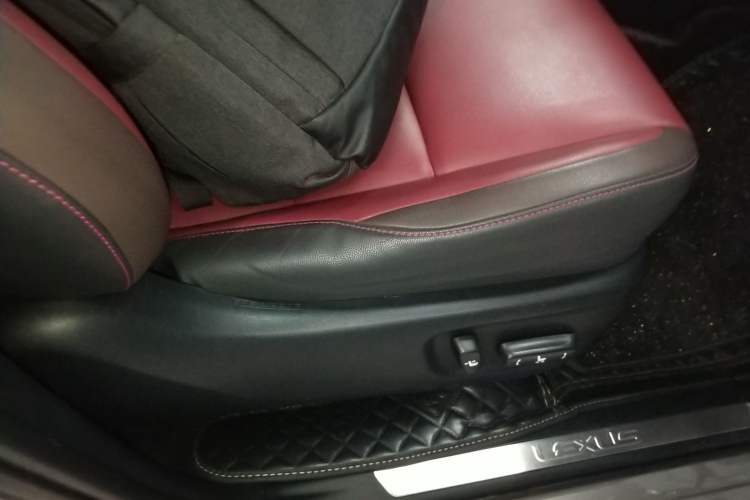 Used Lexus NX 2018 300 Front-Drive Freeline Edition