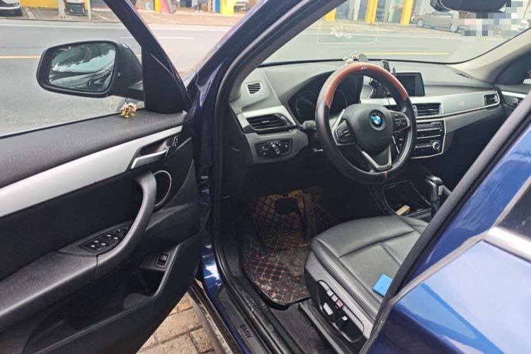 Used BMW X1 2019 sDrive20Li Leading Model
