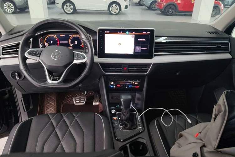 Used Volkswagen Tiguan L 2024 330TSI Automatic Two-Wheel Drive R-Line Enhanced Edition