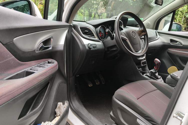 Used Buick Encore 2014 1.4T Manual Two-Wheel Drive Urban Advanced Model
