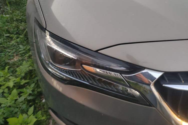 Used Buick GL6 2019 18T 6-Seater Connected Luxury Version China VI Standard