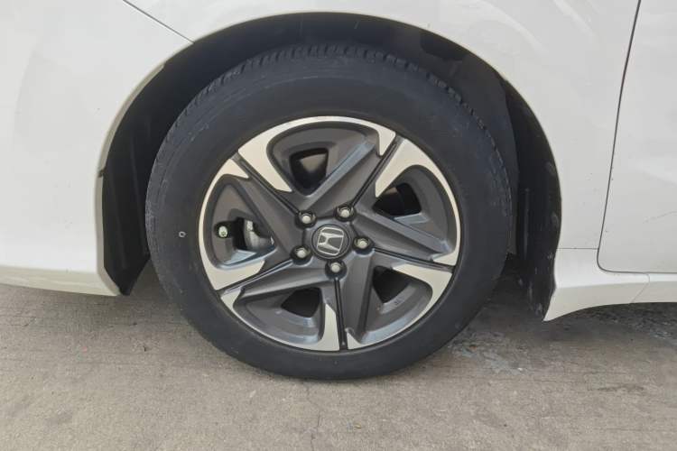 Used Honda Envix 2019 180TURBO CVT Enjoyment Version China VI
