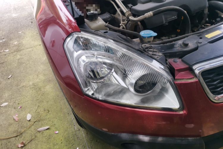Used Nissan Qashqai 2011 2.0 XL Fire CVT 2WD Right Front Headlight