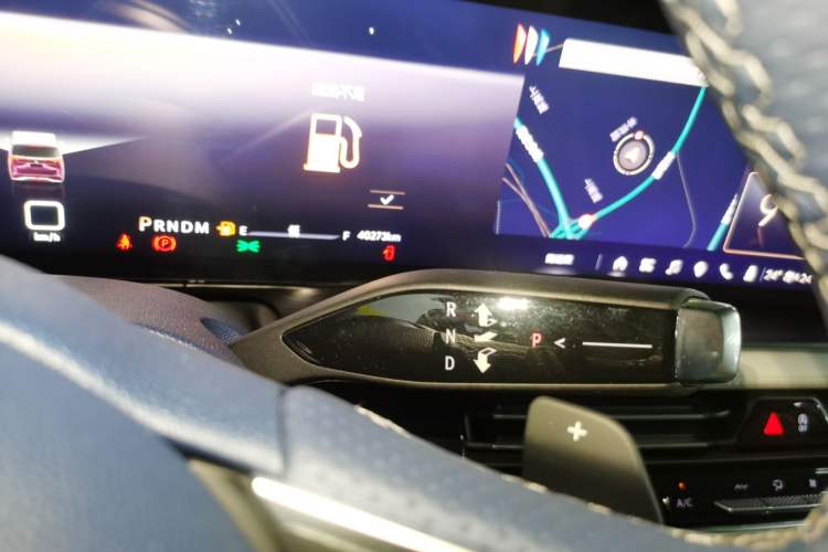 Used Buick Century 2023 2.0T Six-Seater Yinshi Edition