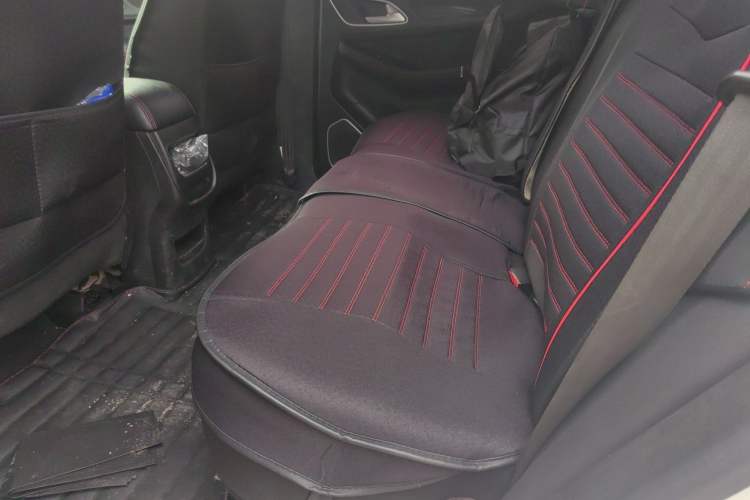 Used Baojun 560 2016 1.8L Manual Value Edition