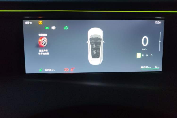 Used Avatr 11 2024 580 Three-Laser Four-Wheel Drive Luxury Edition
