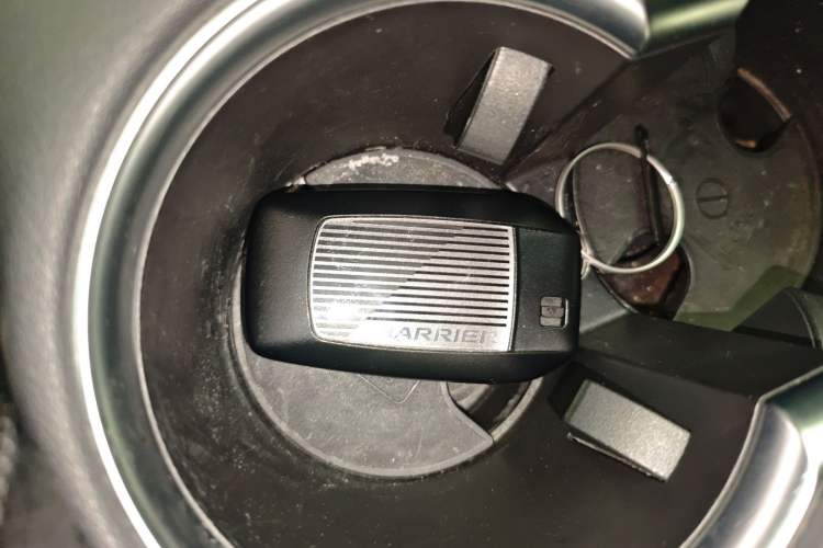 Used Toyota Harrier 2023 2.0L CVT Two-Wheel Drive Entry Version Vehicle Key