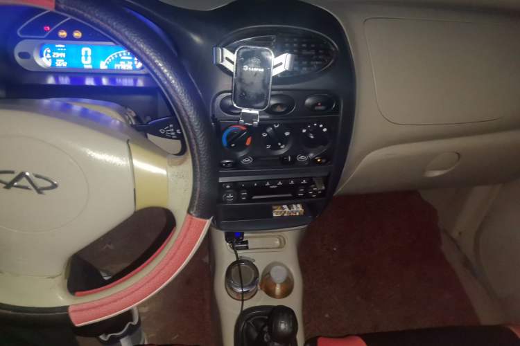 Used Chery QQ3 2012 Stylish Edition 1.0L Manual Start-Up Model