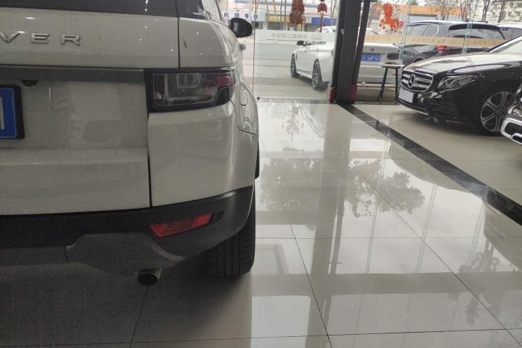 Used Land Rover Range Rover Evoque 2017 2.0T British-Style Prestige Edition
